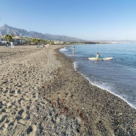 Pr45- Front Puerto Banus * ماربيا