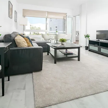 Pr45- Front Puerto Banus Apartamento *