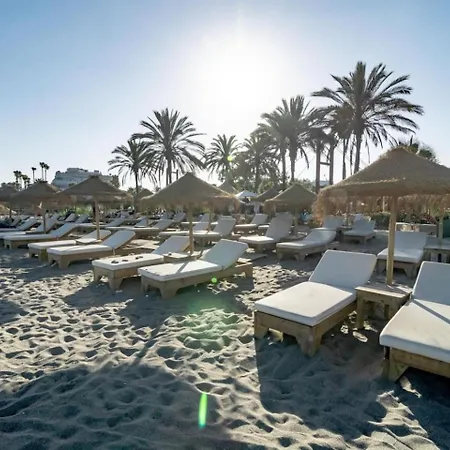 Pr45- Front Puerto Banus Lejlighed