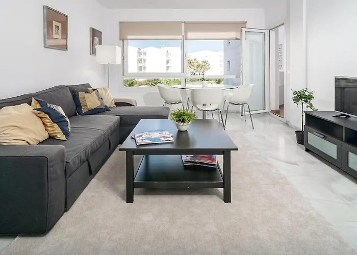 Pr45- Front Puerto Banus Marbella