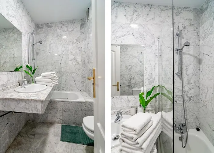 Pr45- Front Puerto Banus *